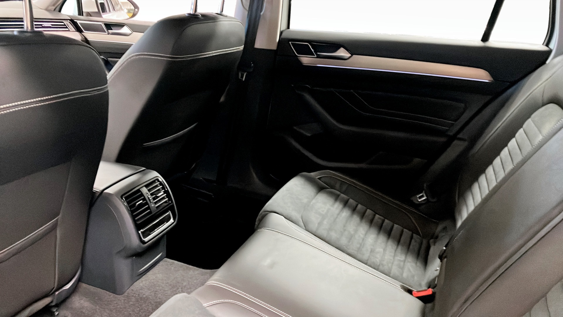 Volkswagen Passat Sportscombi TMB37A