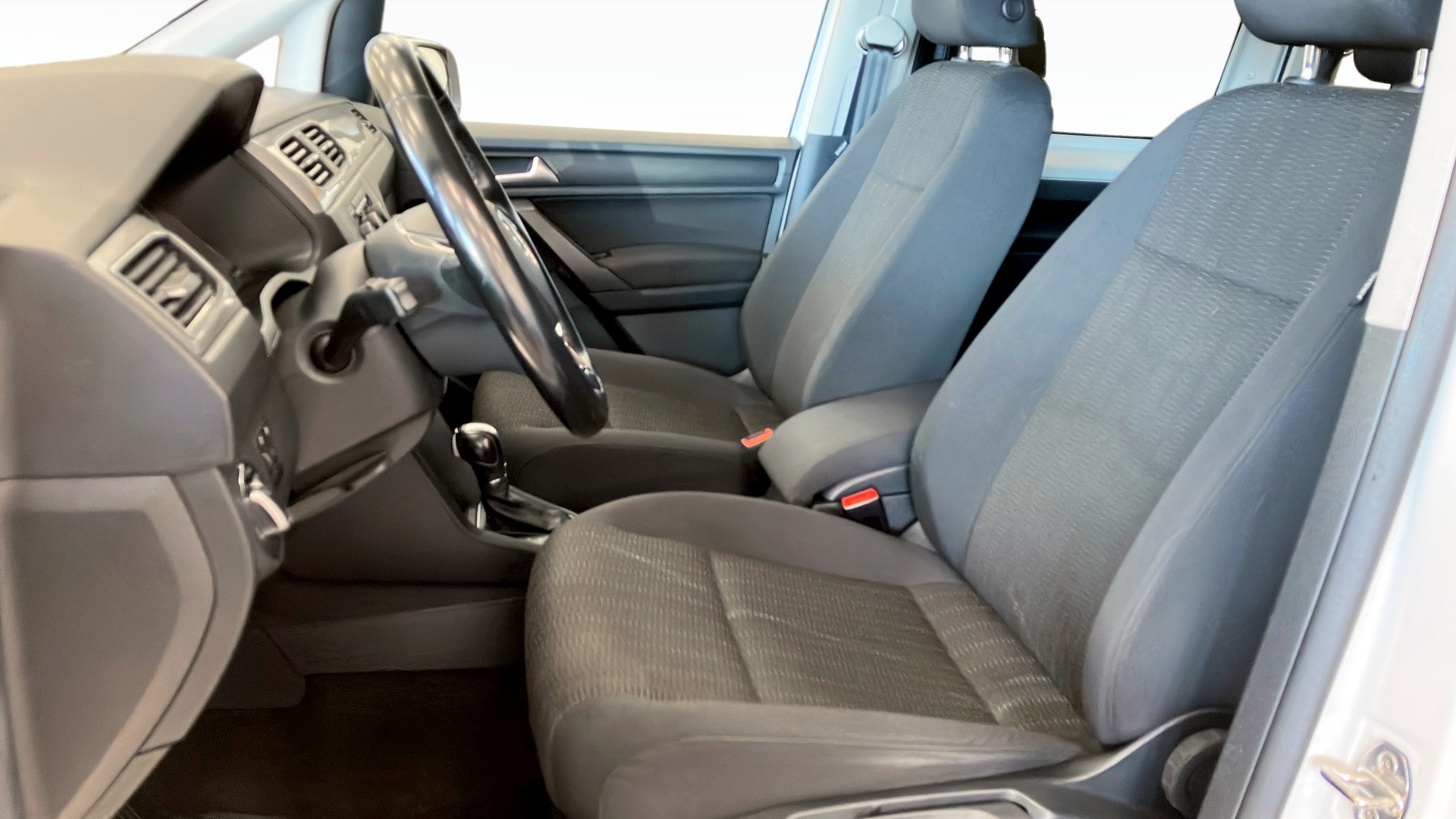Volkswagen Caddy TME66G