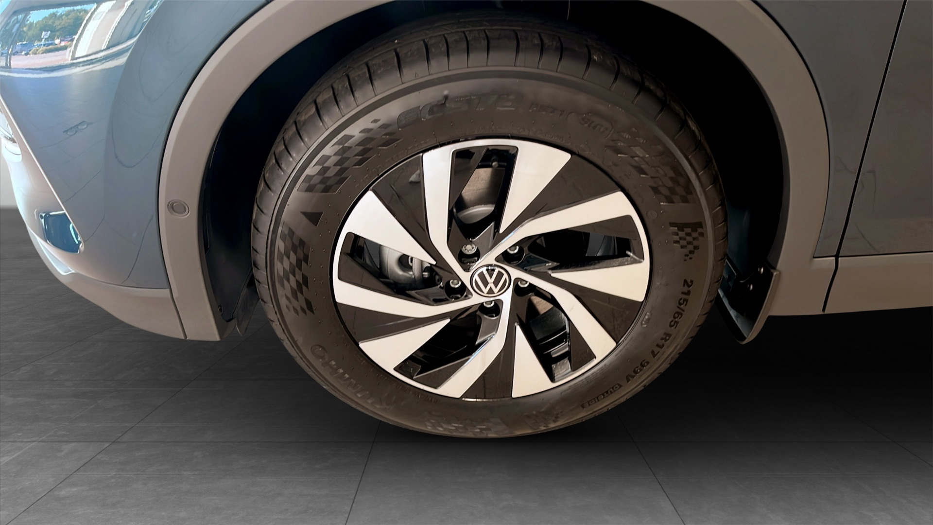 Volkswagen Tiguan TNJ12C