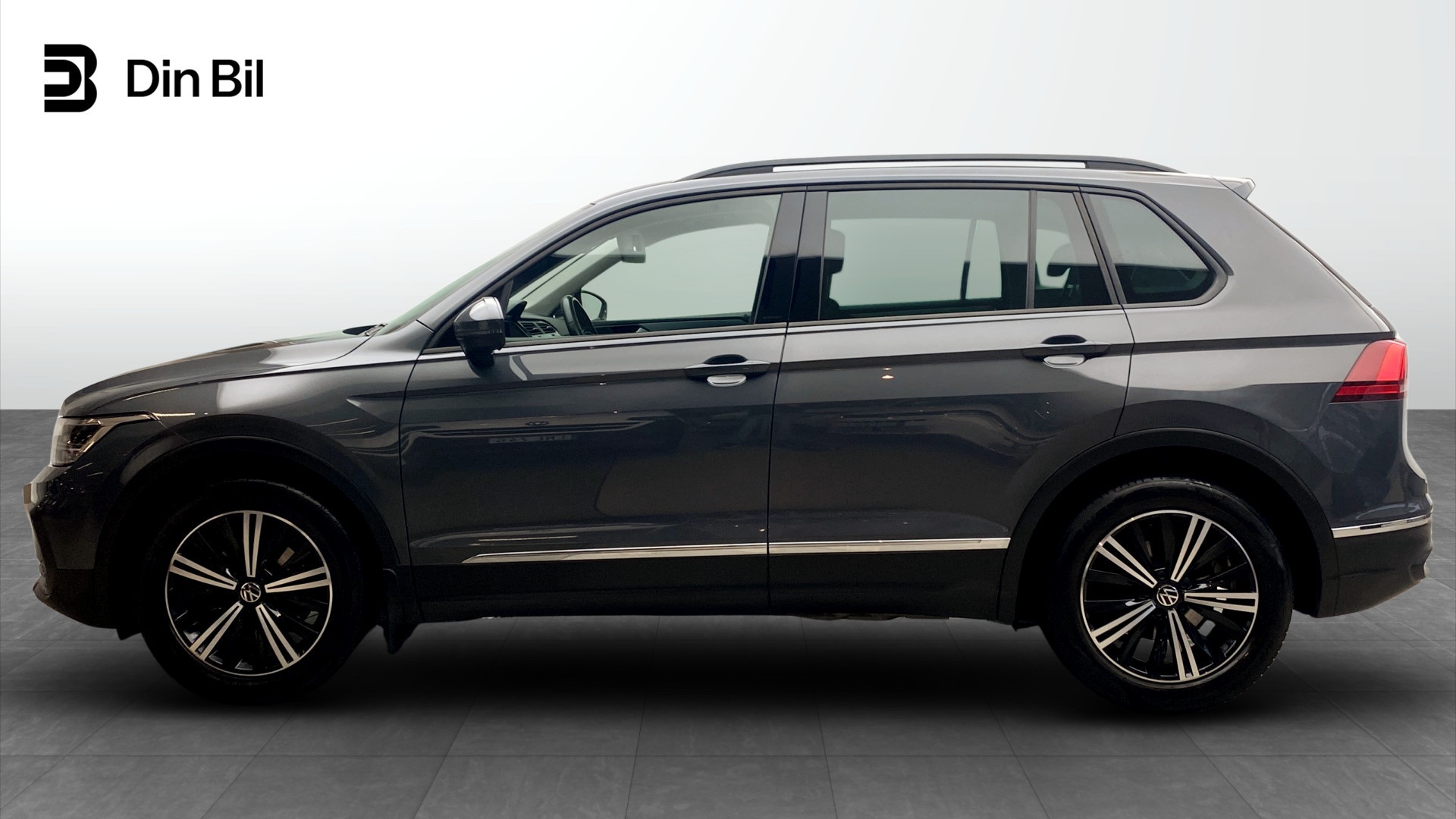 Volkswagen Tiguan TNK77A