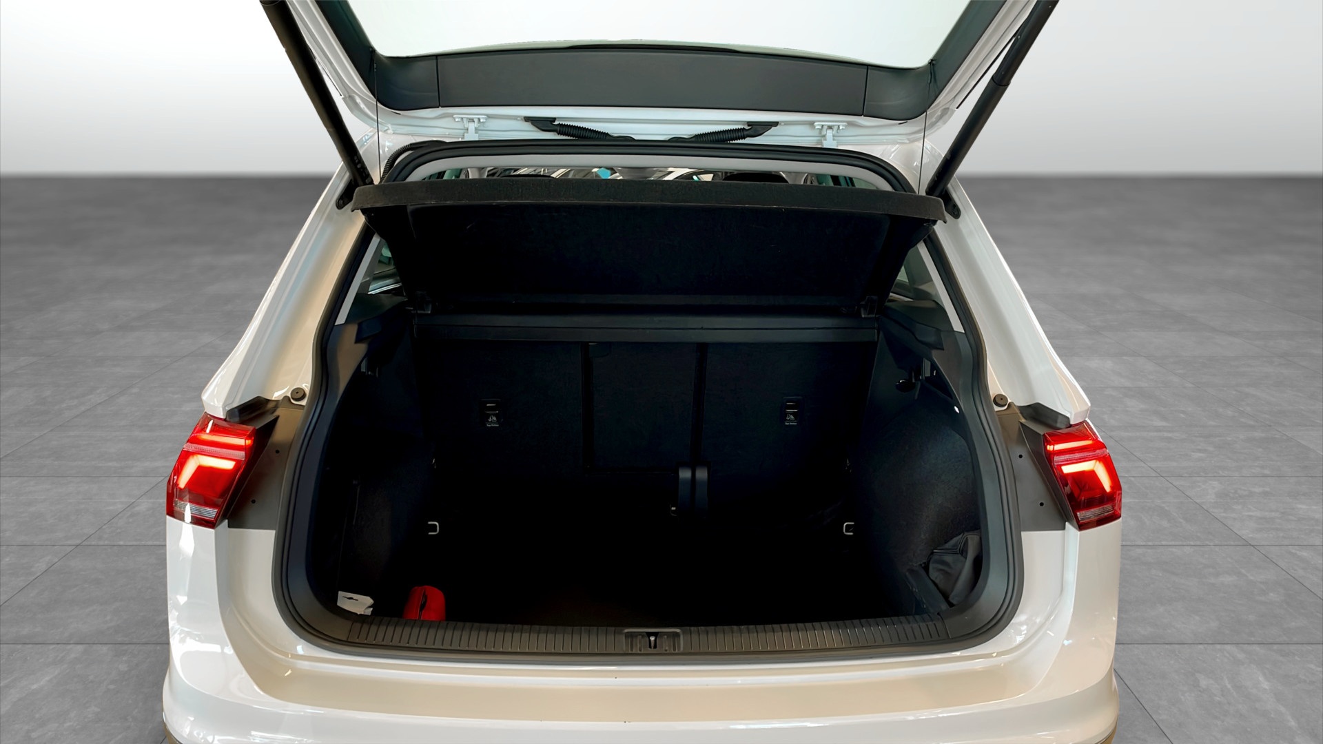Volkswagen Tiguan TOH51C