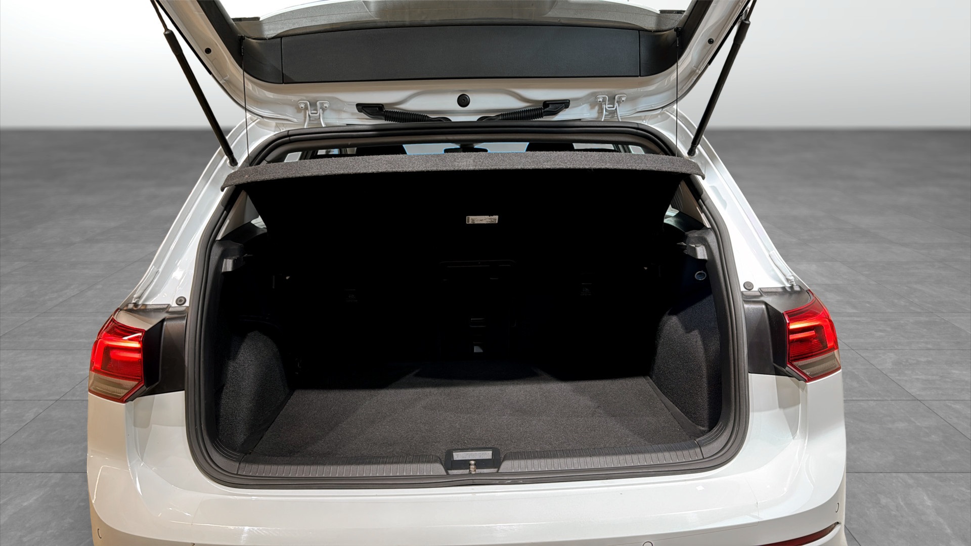 Volkswagen Golf TOO878