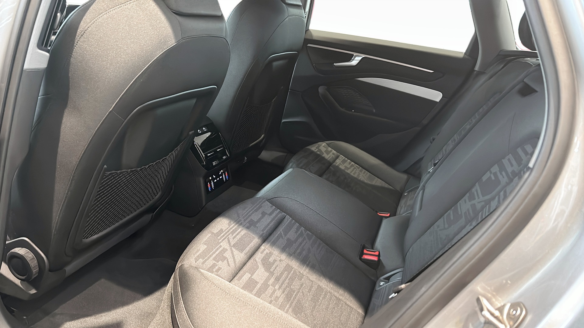 Audi A6 Avant TOR07B