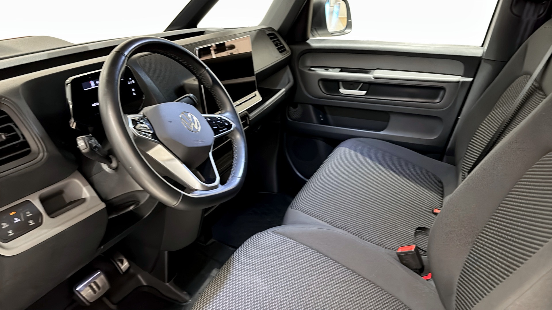 Volkswagen ID. Buzz Cargo TPJ14P