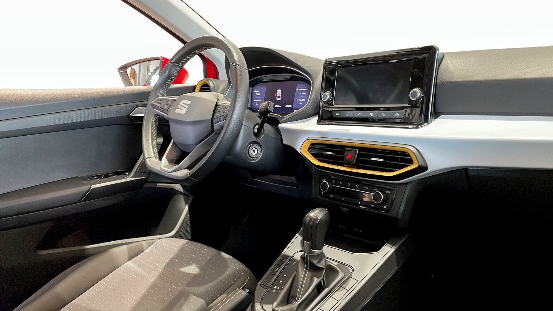 SEAT Ibiza TRA16H