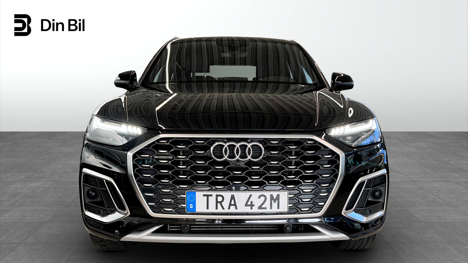 Audi Q5 Sportback TRA42M