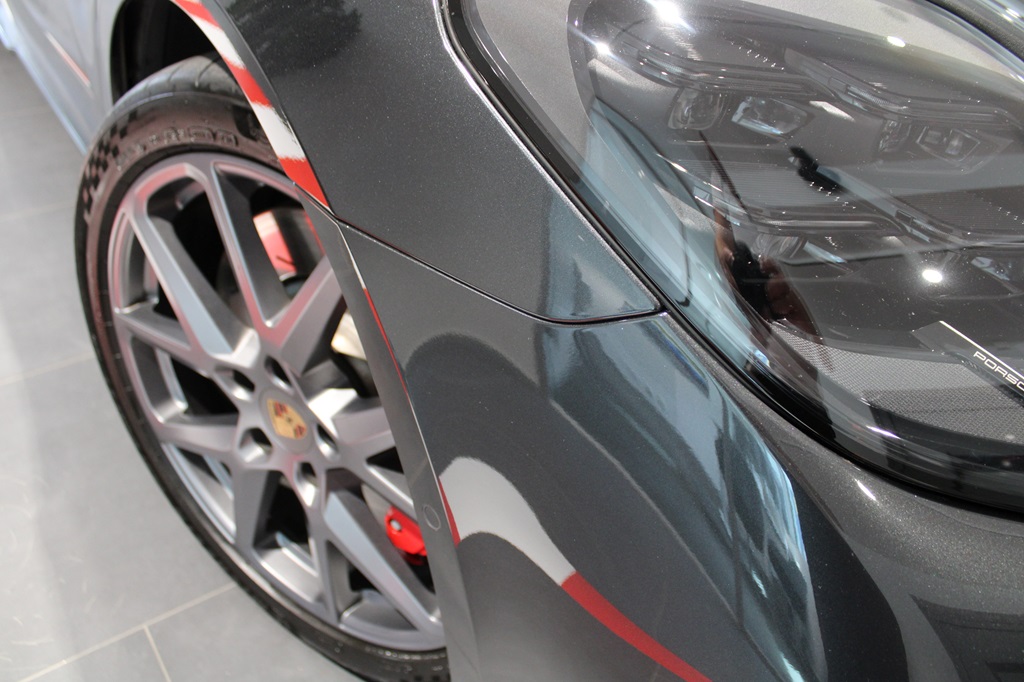 Porsche Panamera TRA81P
