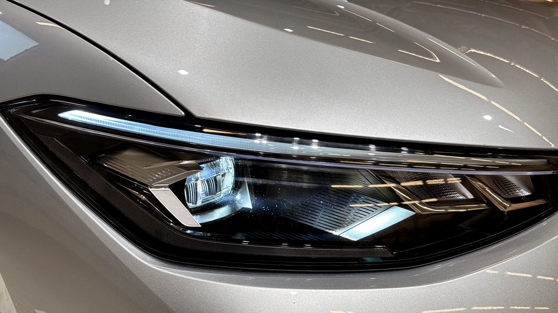 Volkswagen Passat TRB23S