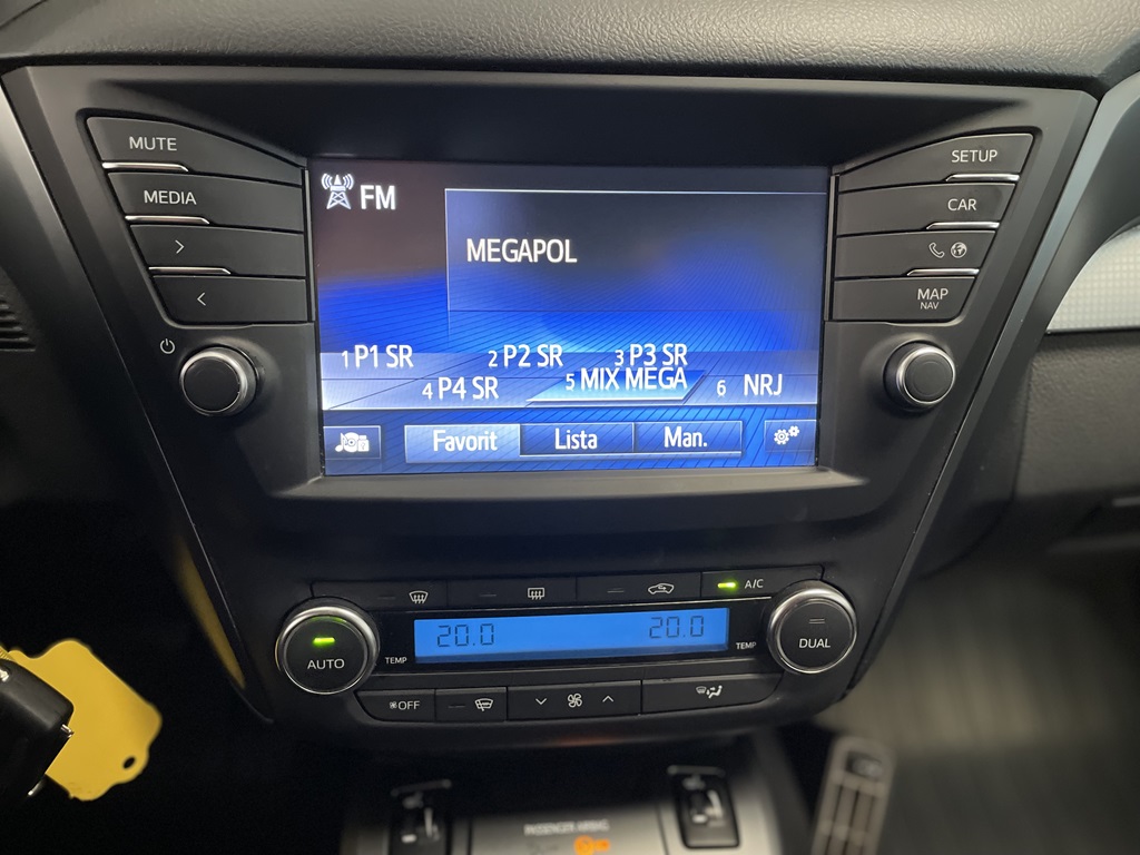 Toyota Avensis TRZ149