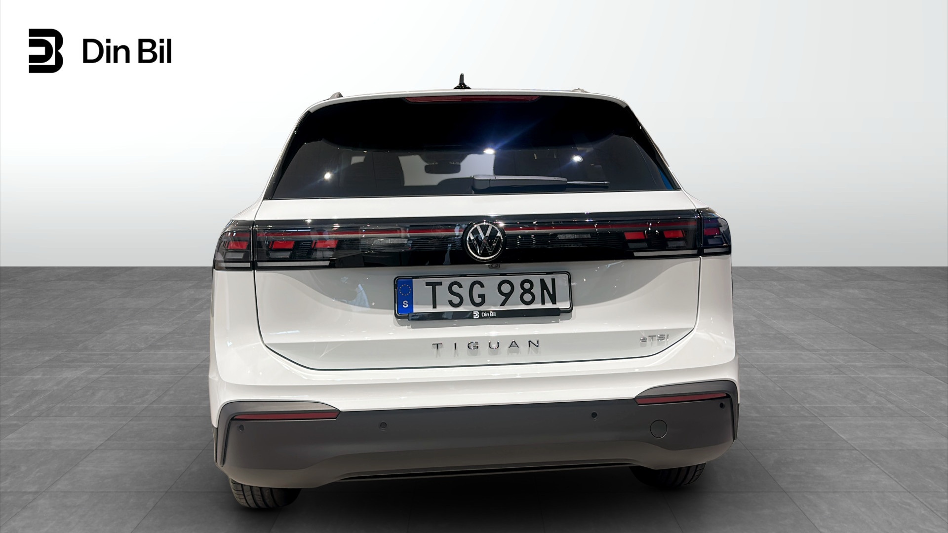Volkswagen Tiguan TSG98N