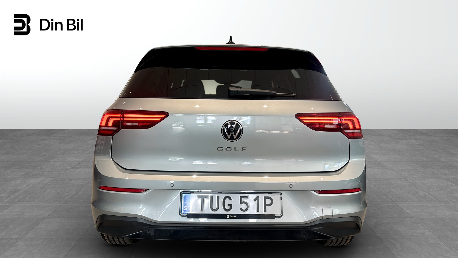 Volkswagen Golf TUG51P