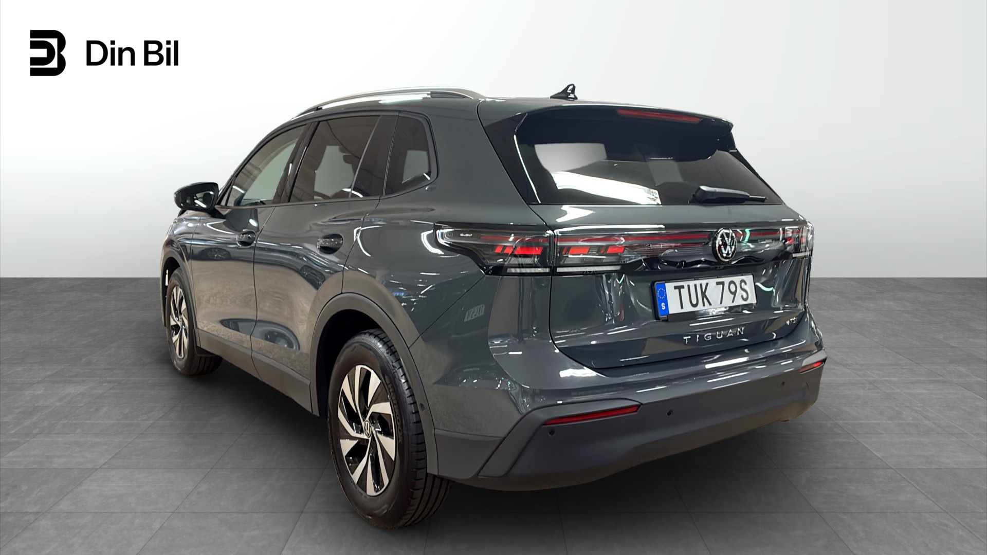 Volkswagen Tiguan TUK79S