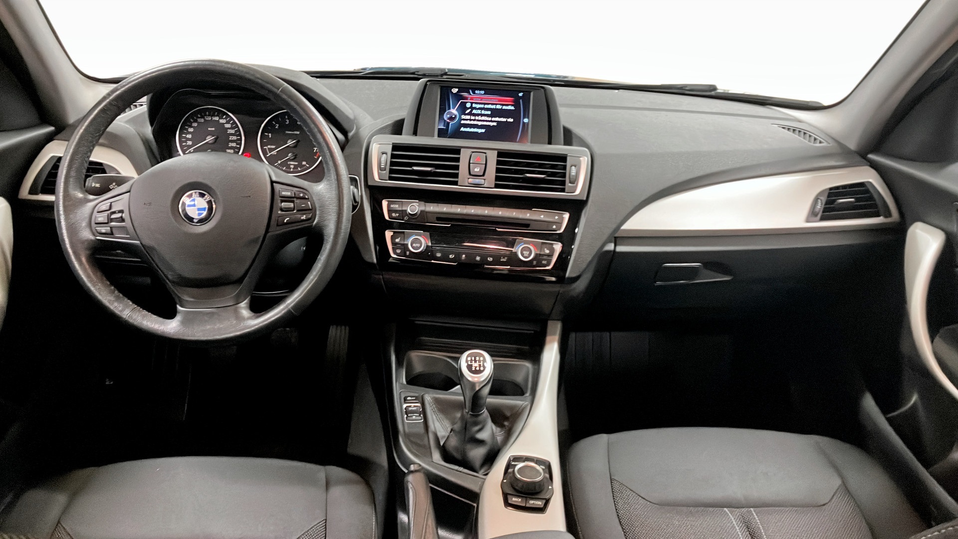 BMW 118 TUU645