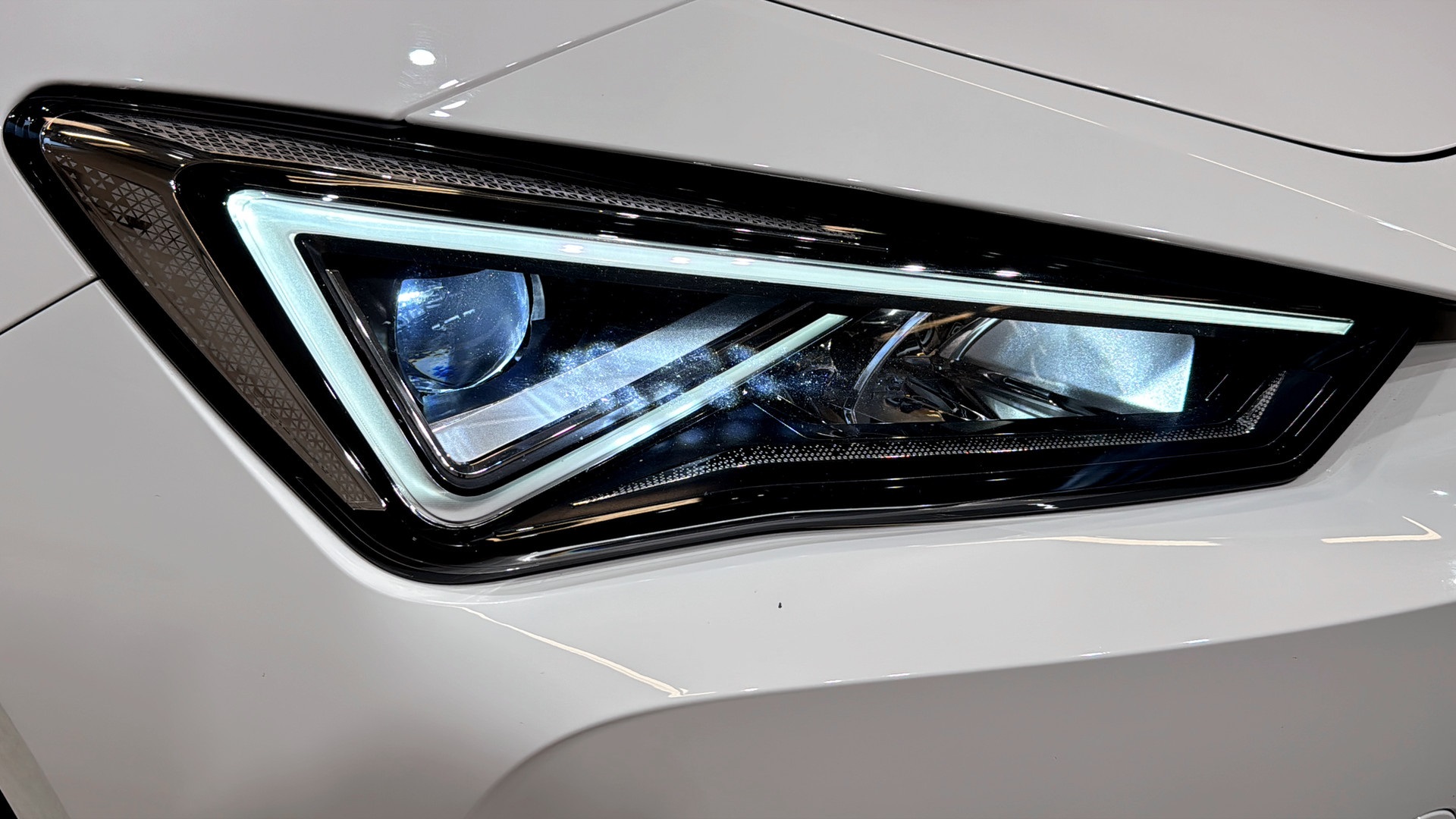 CUPRA Leon TWA36Y