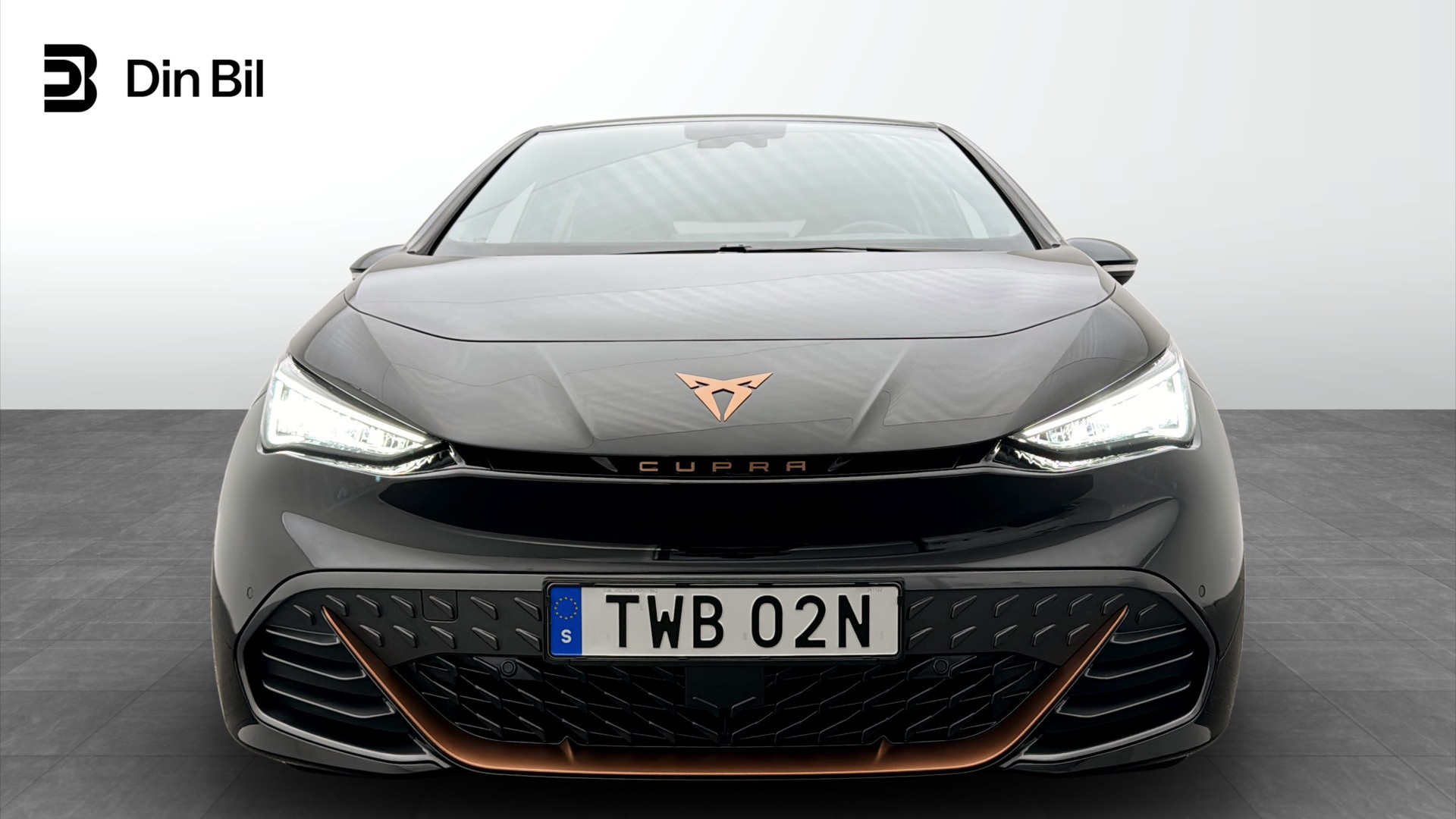 CUPRA Born TWB02N