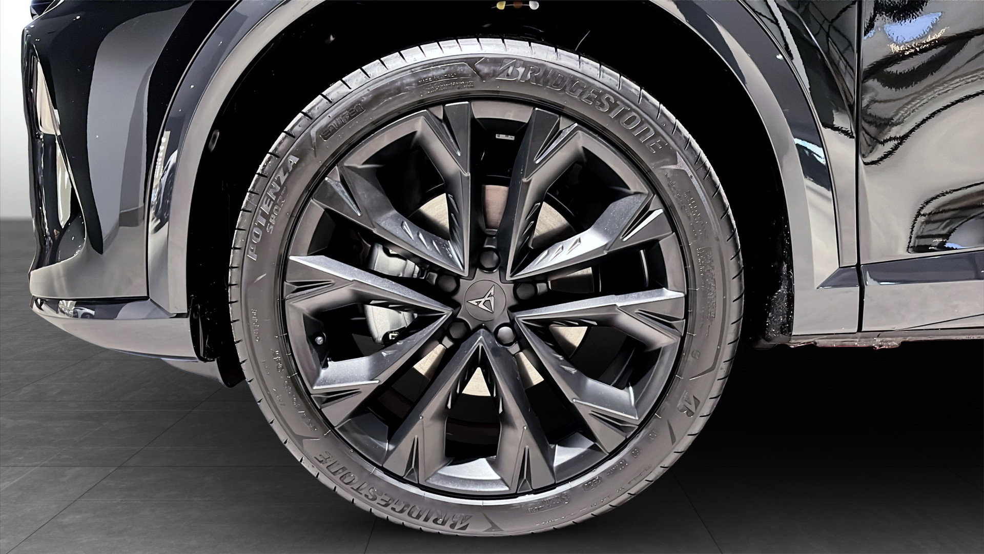 CUPRA Formentor TWB95S
