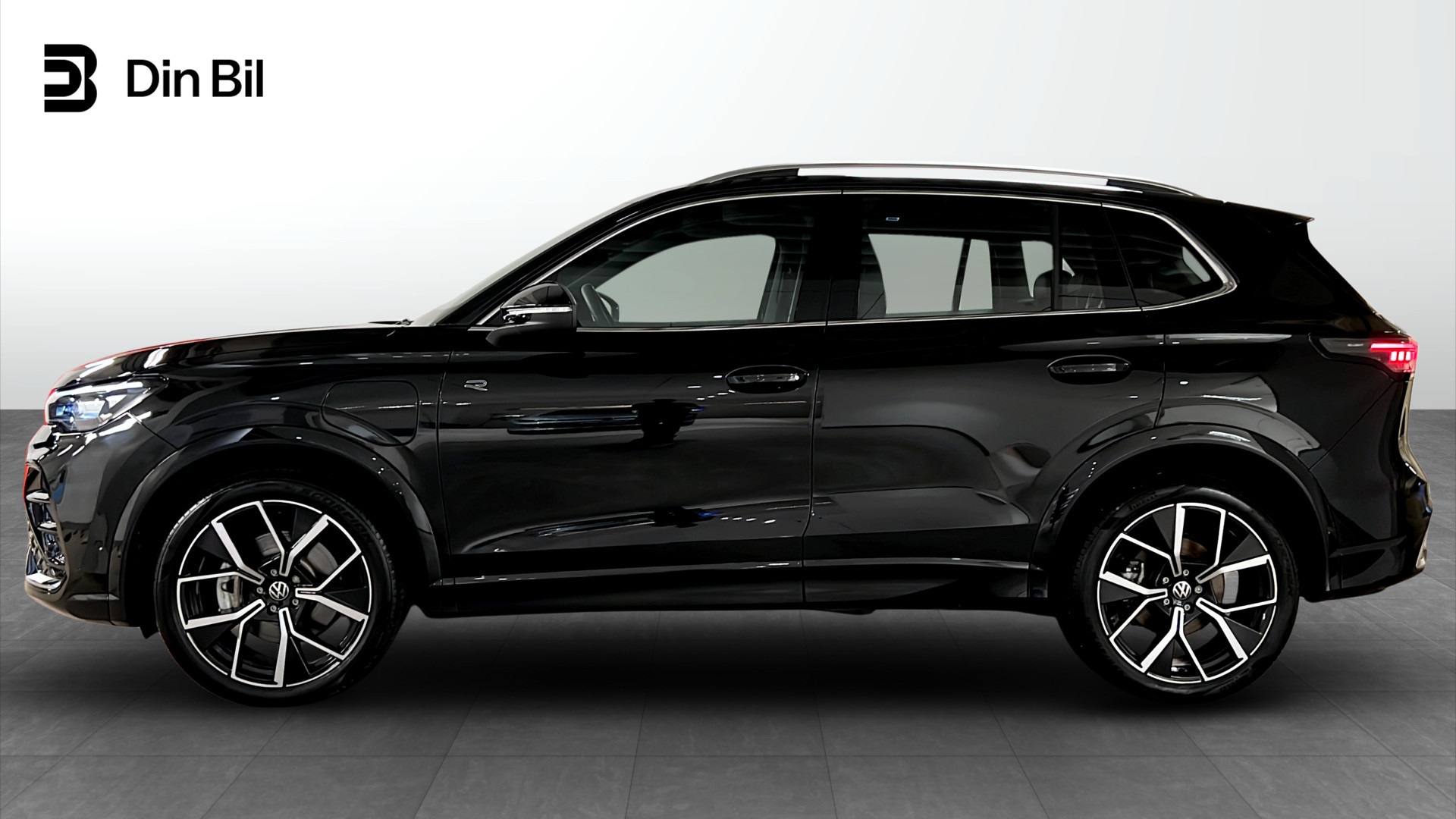 Volkswagen Tiguan TWG16F
