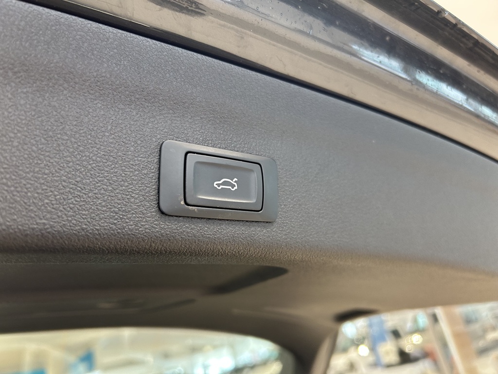 Audi A6 Avant TWM15U