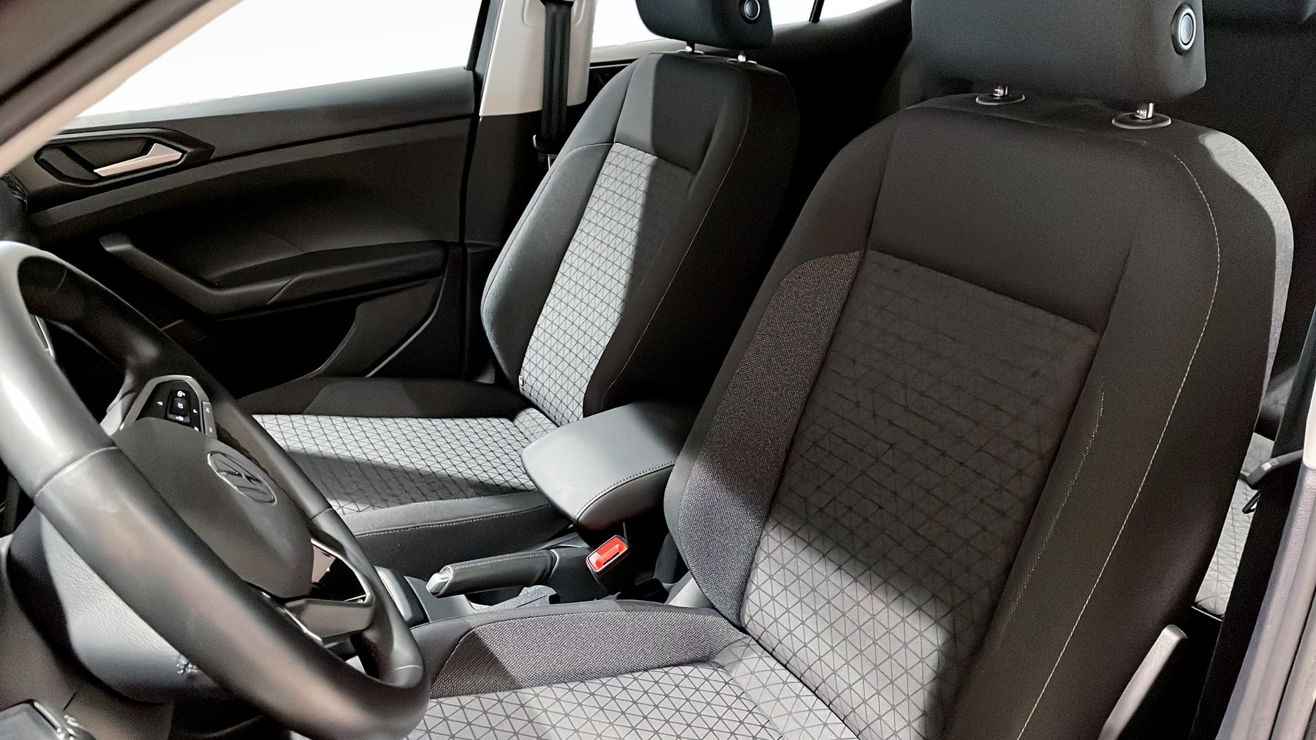 Volkswagen T-Cross TXD51J