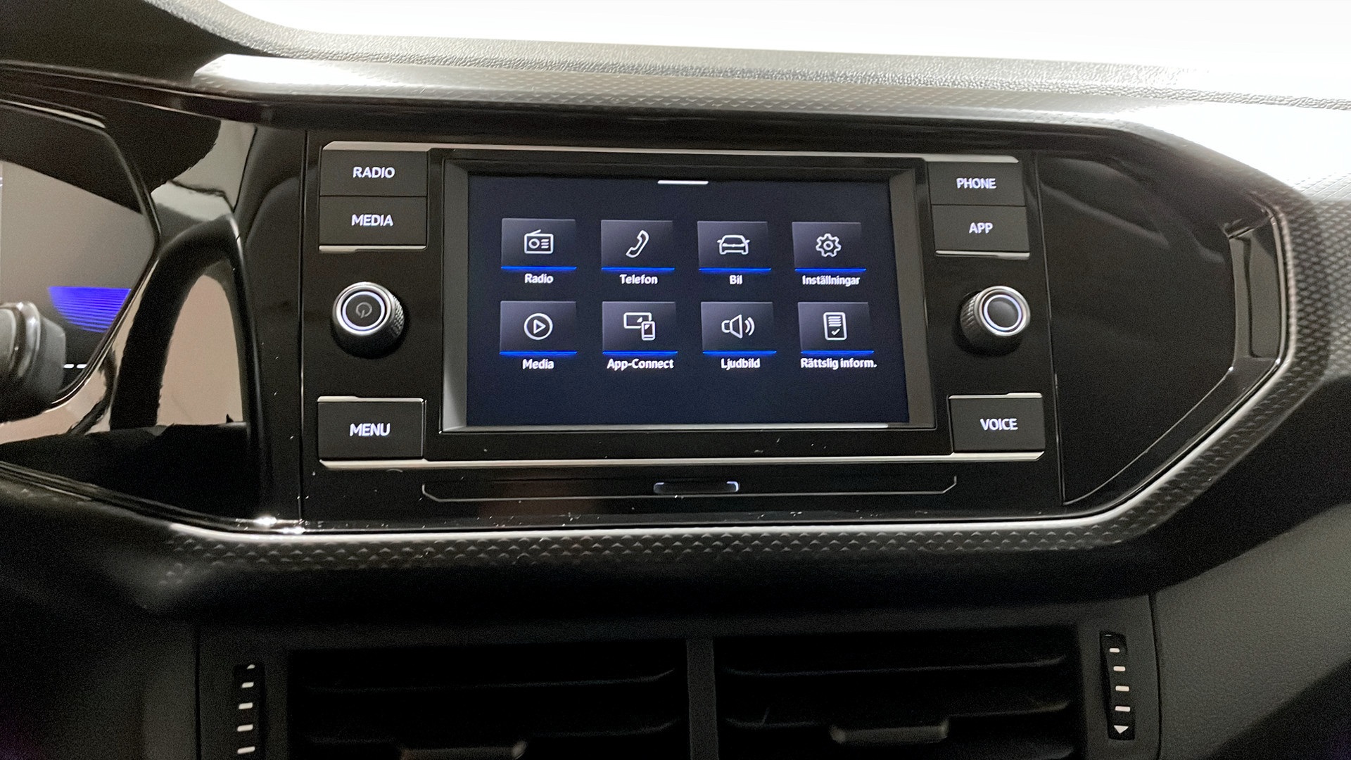 Volkswagen T-Cross TXD51J