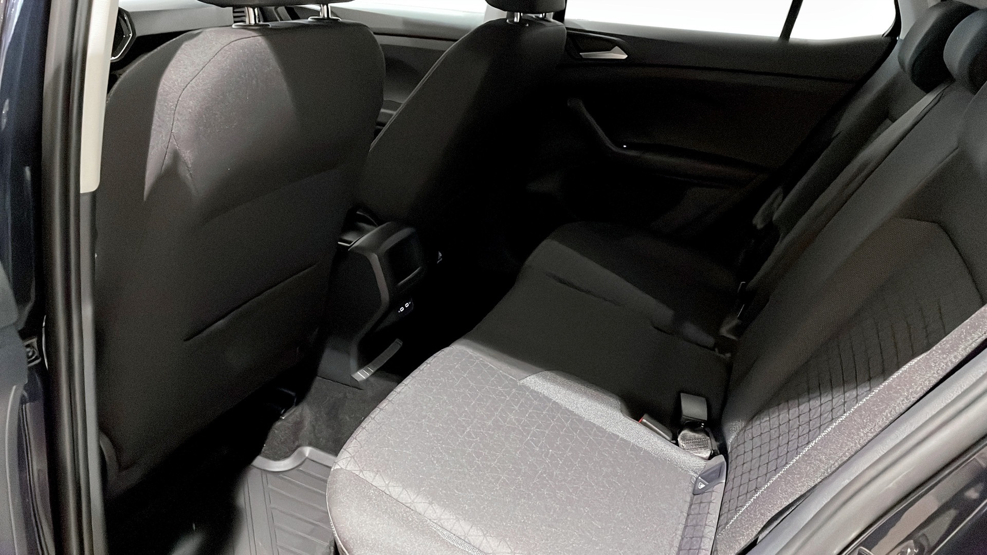 Volkswagen T-Cross TXD51J