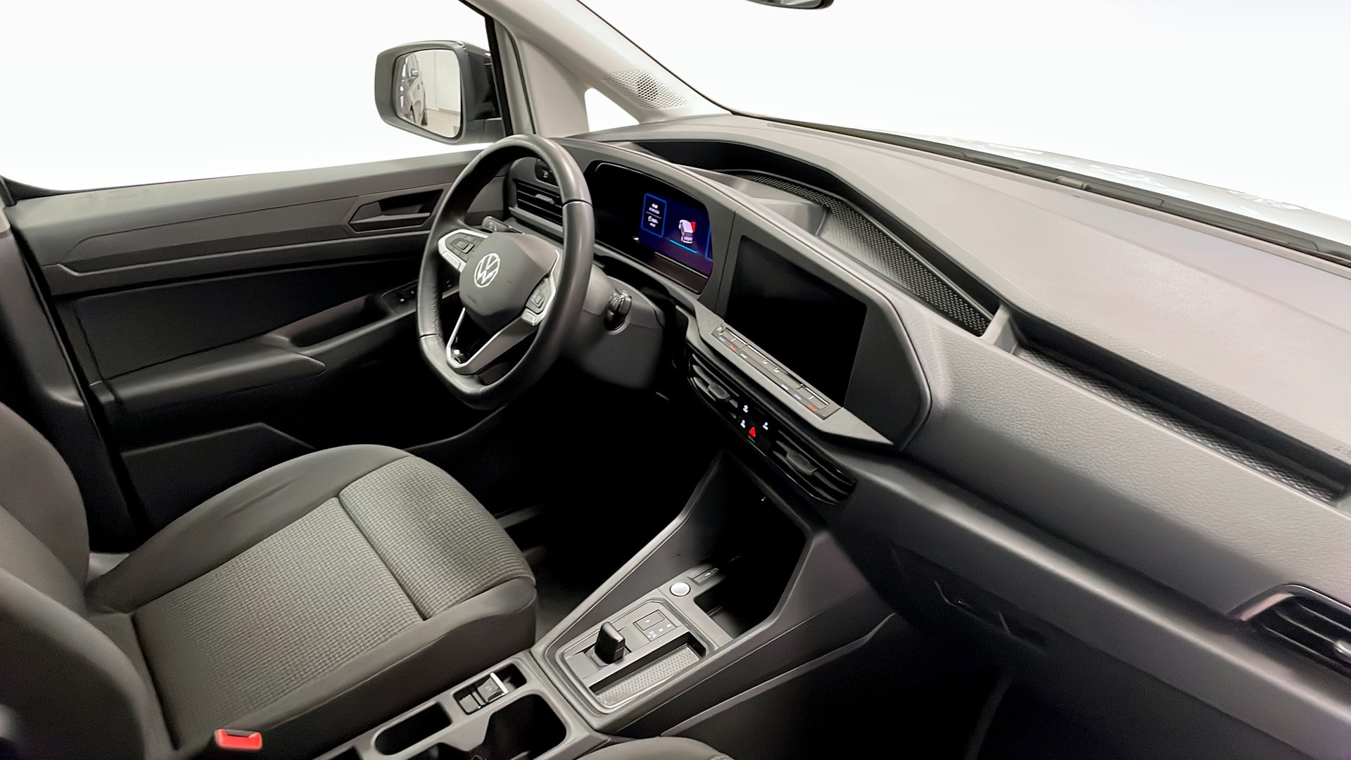 Volkswagen Caddy TXK99H