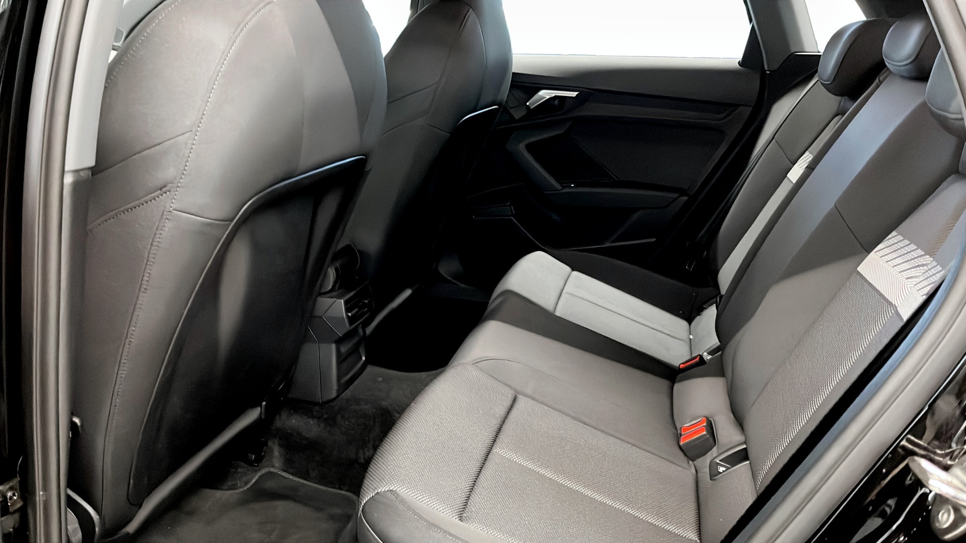 Audi A3 Sportback TXM98J