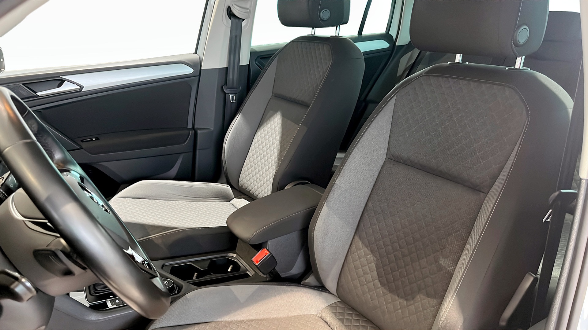 Volkswagen Tiguan TYG38C