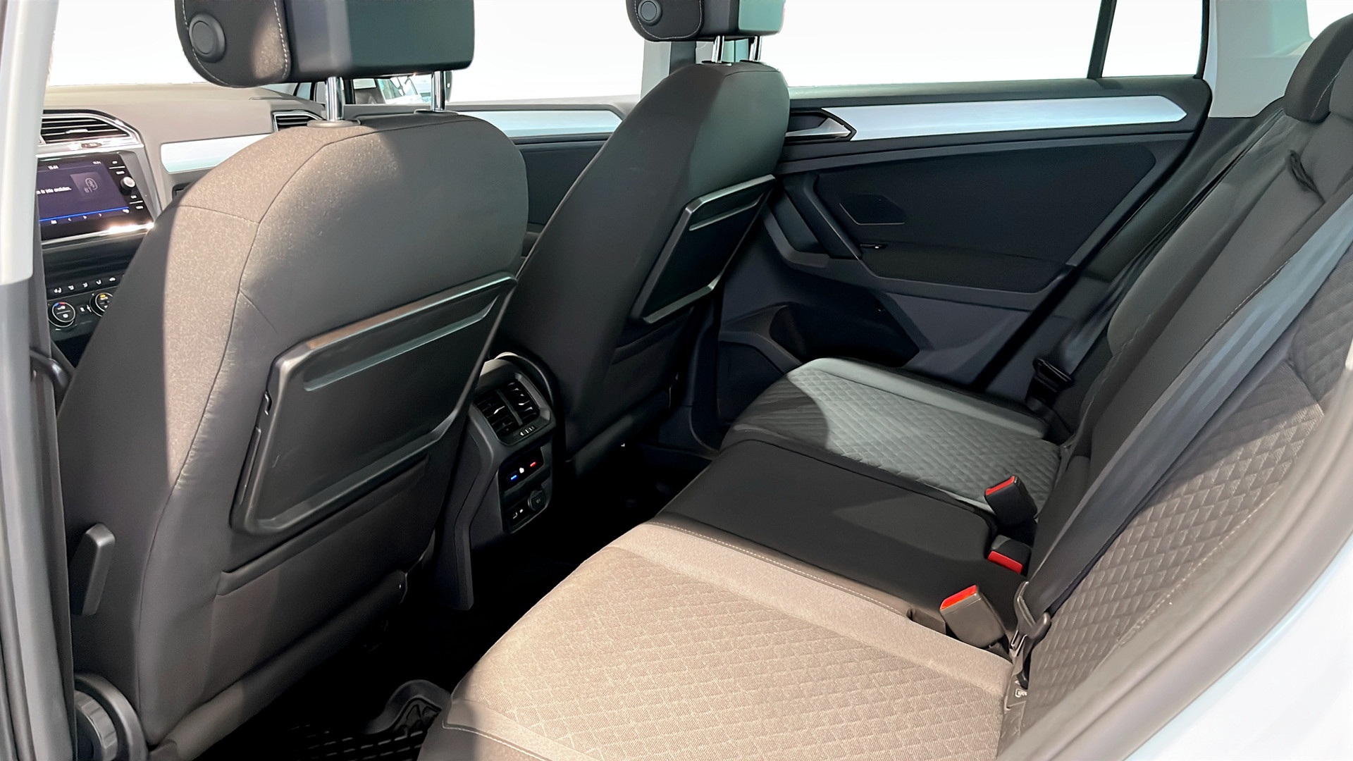 Volkswagen Tiguan TYG38C