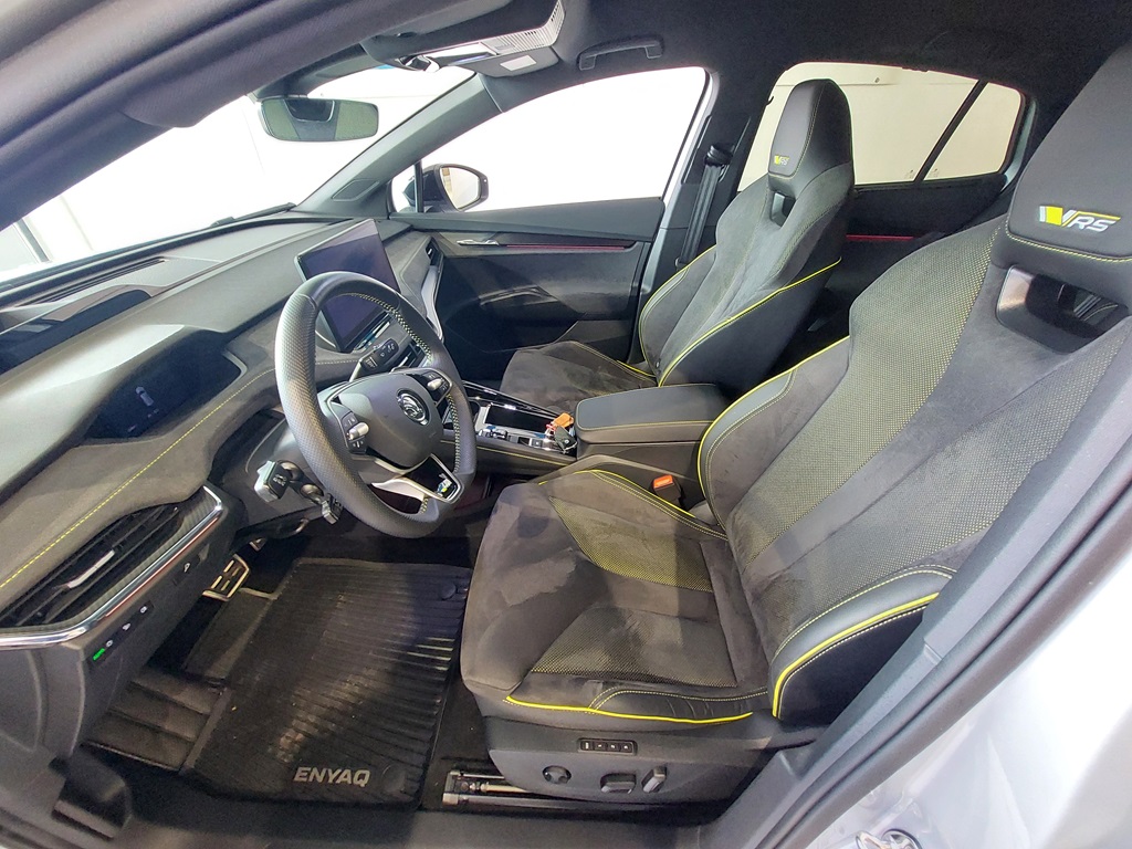 Skoda Enyaq TYG98C