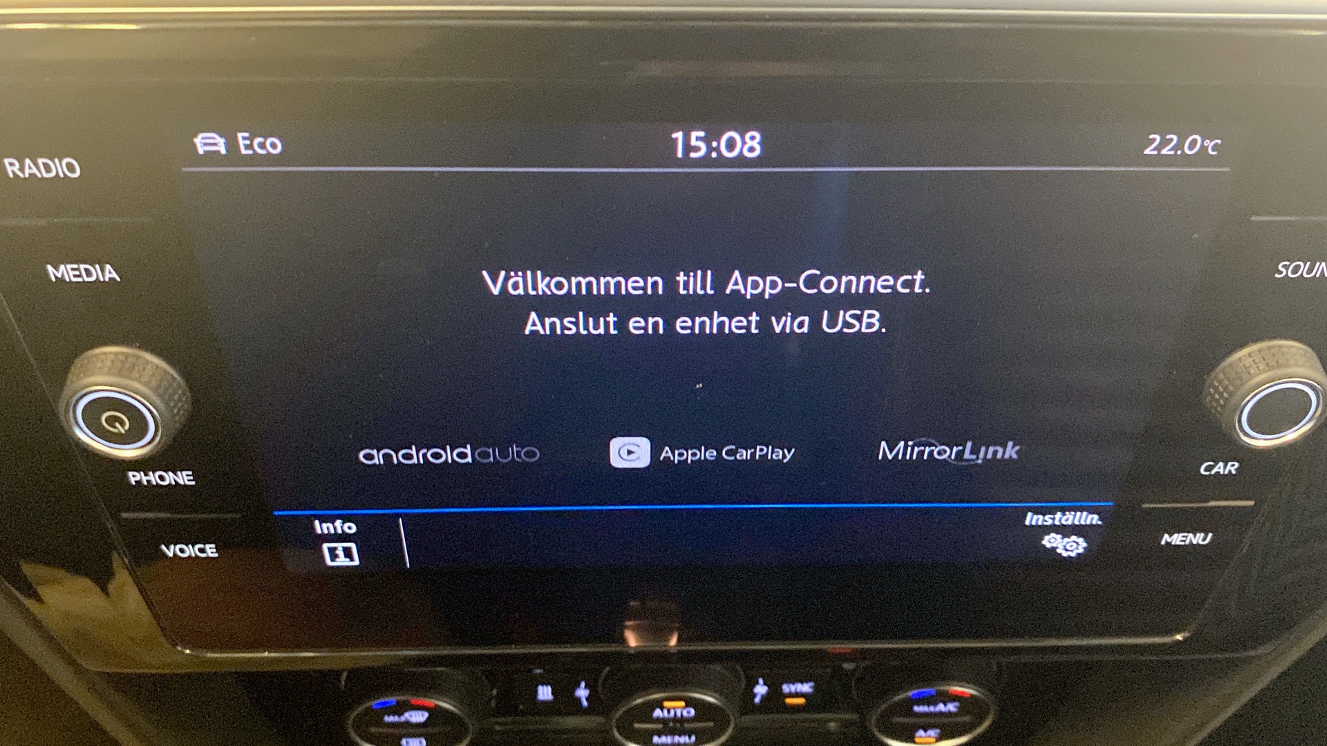 Volkswagen Passat TYX995