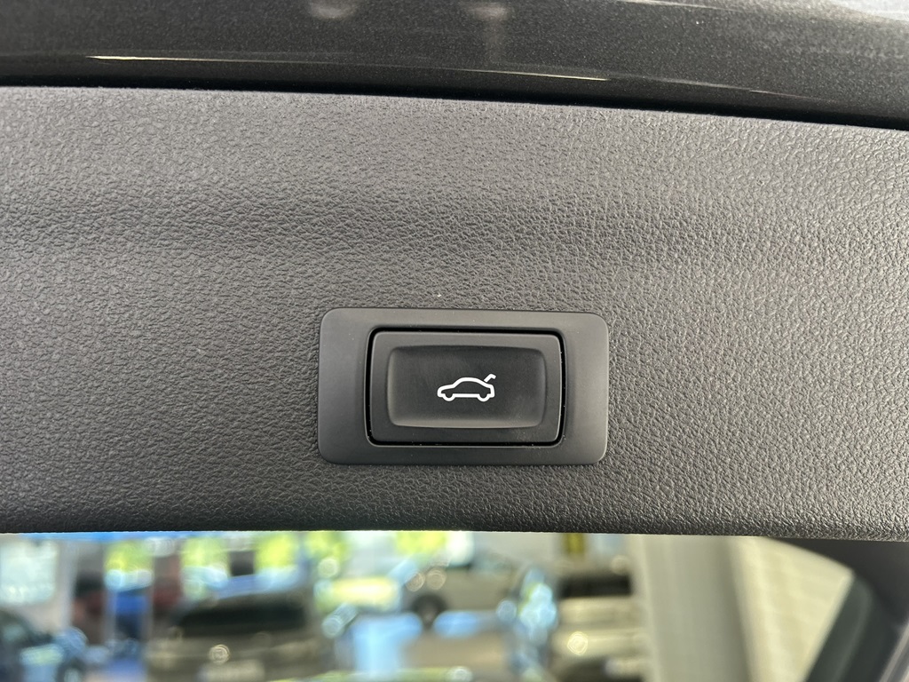Audi A6 Avant TZJ99H
