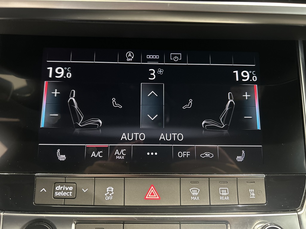 Audi A6 Avant TZJ99H
