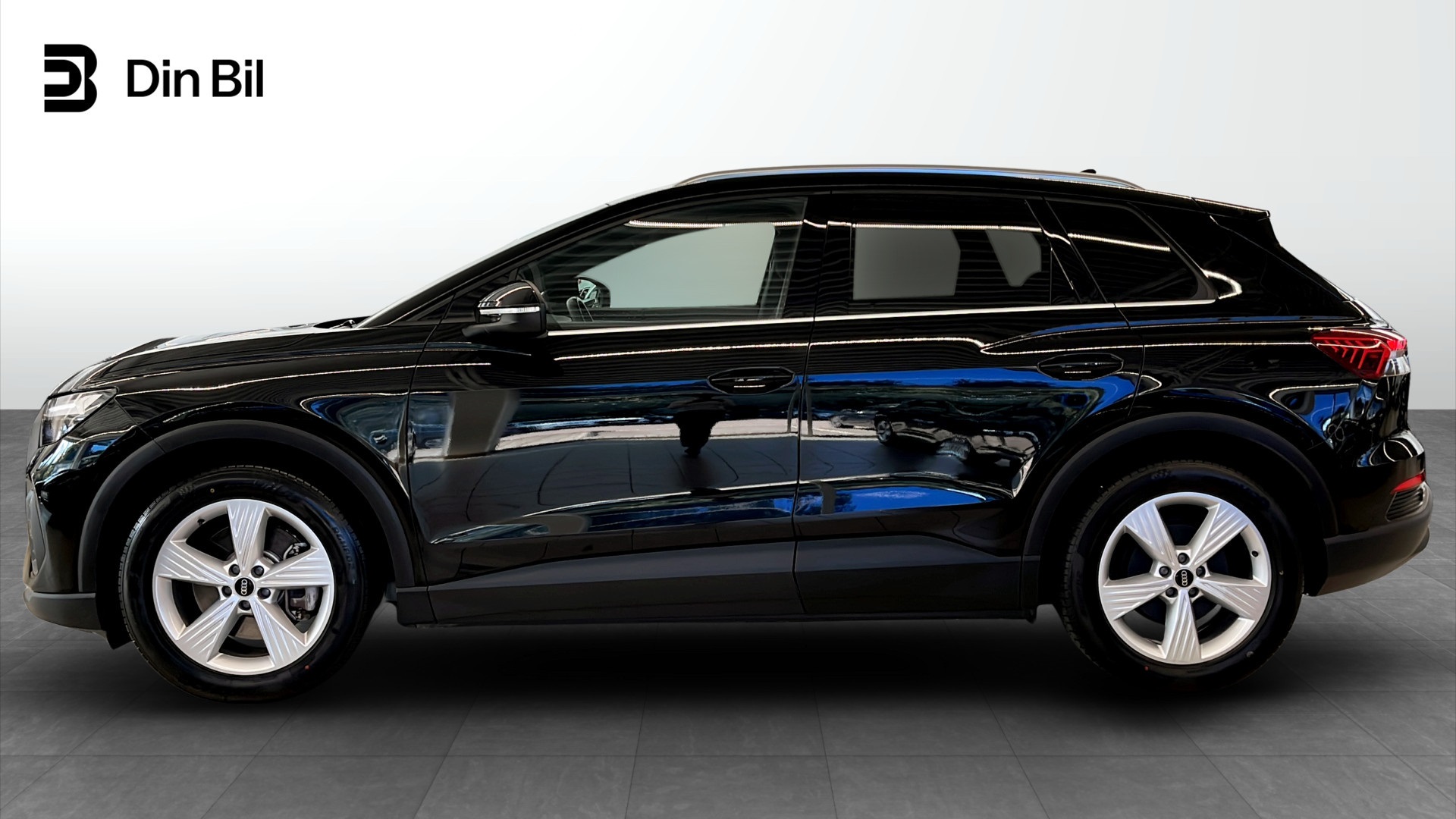Audi Q4 e-tron TZT07C