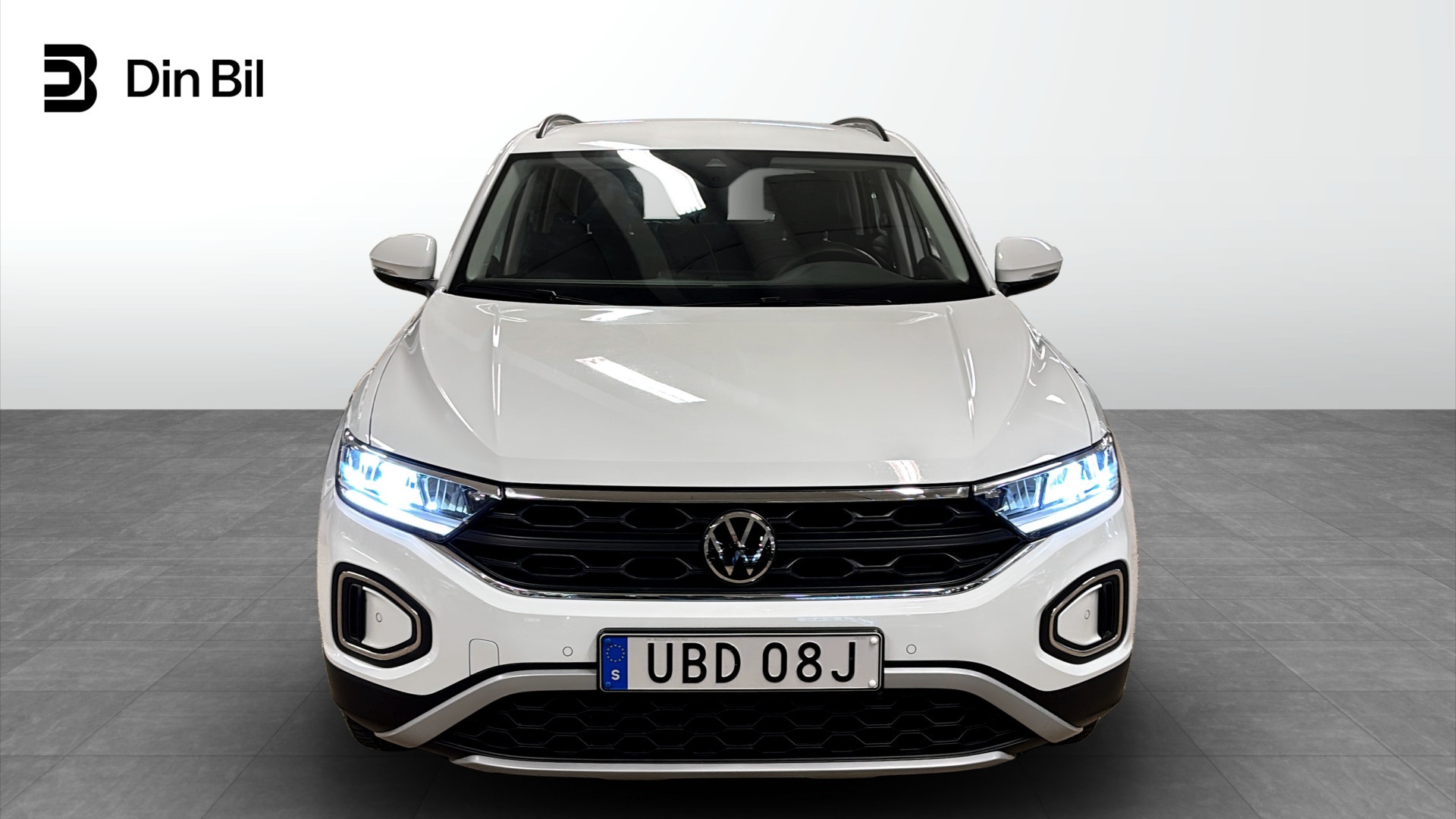 Volkswagen T-Roc UBD08J