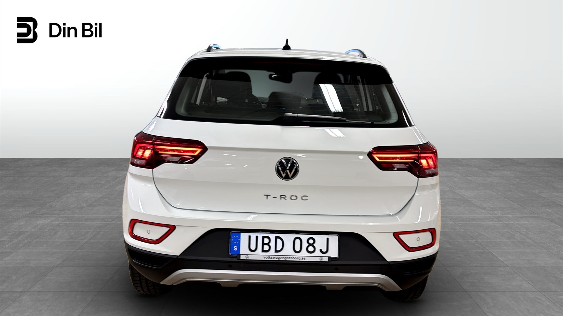 Volkswagen T-Roc UBD08J