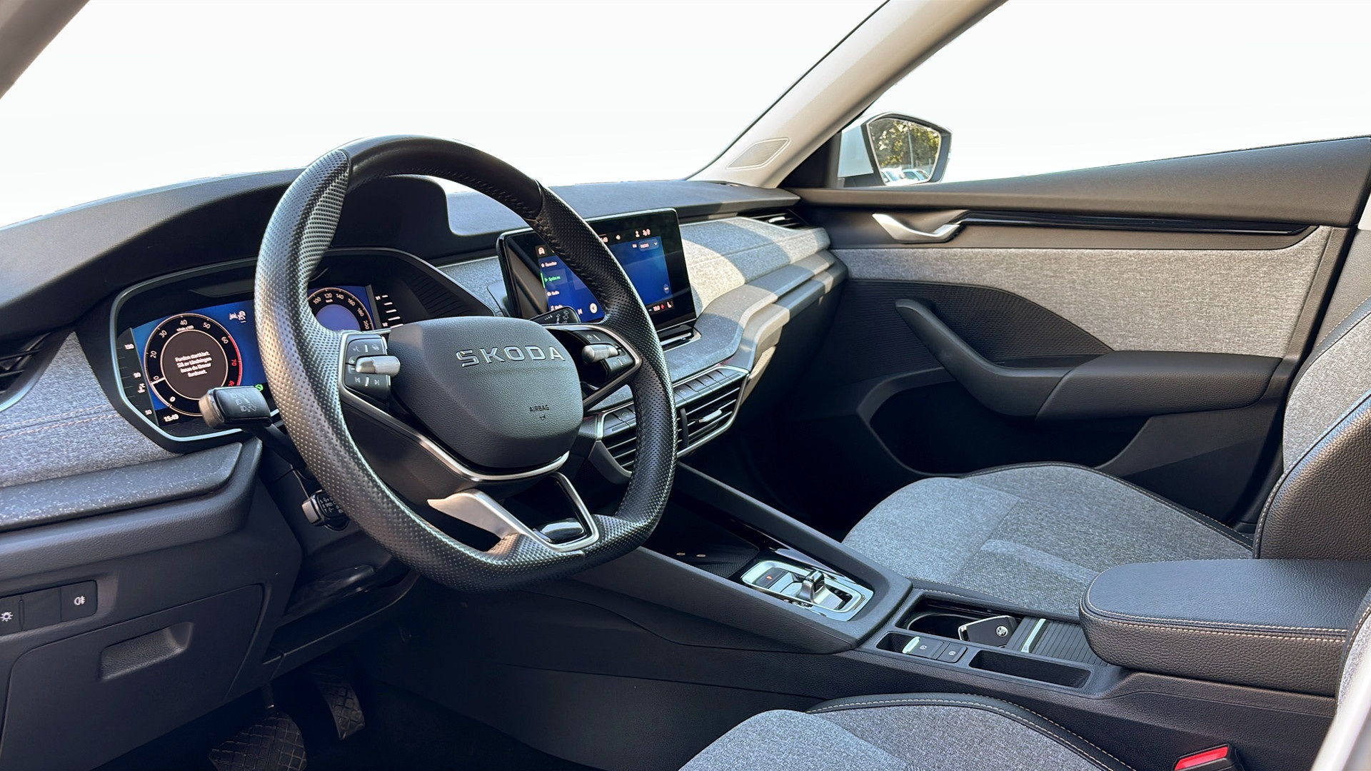Skoda Octavia Combi UBK99A