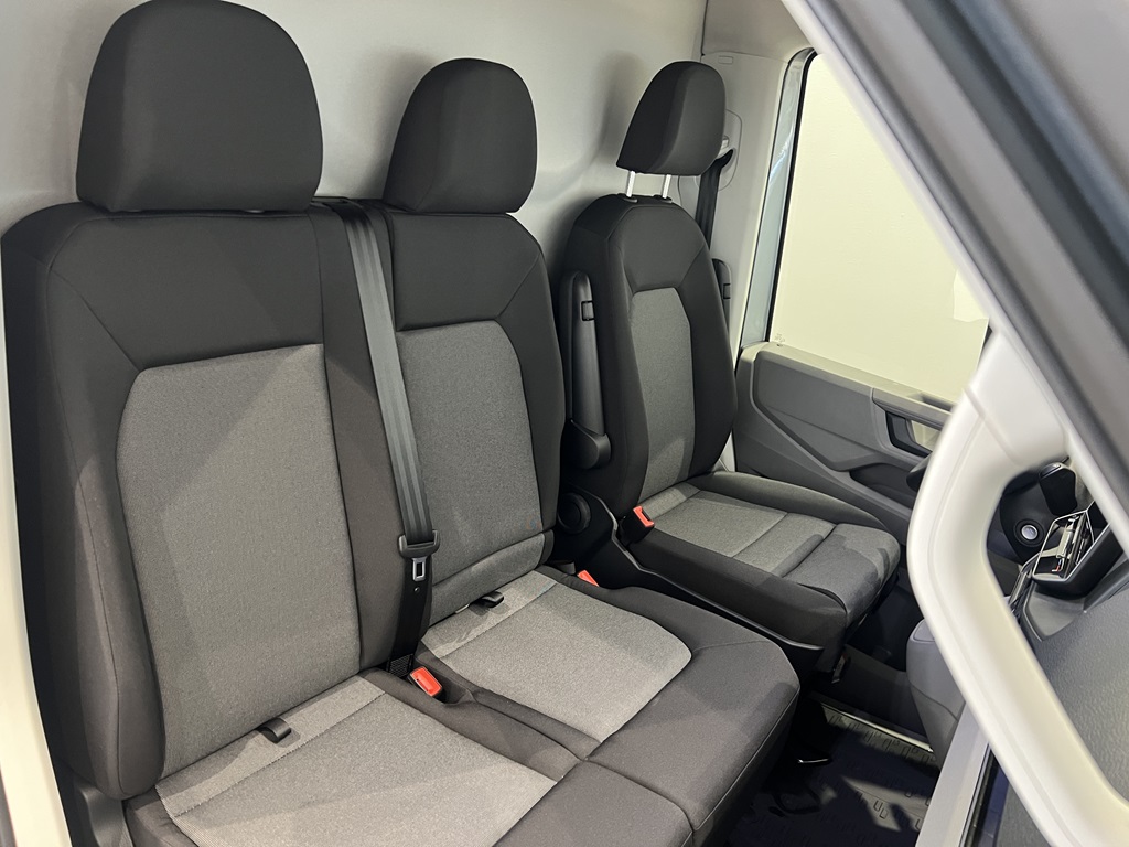Volkswagen Crafter Skåp kort hjulbas UBR91G
