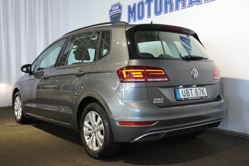 Volkswagen Golf Sportsvan UBT87K