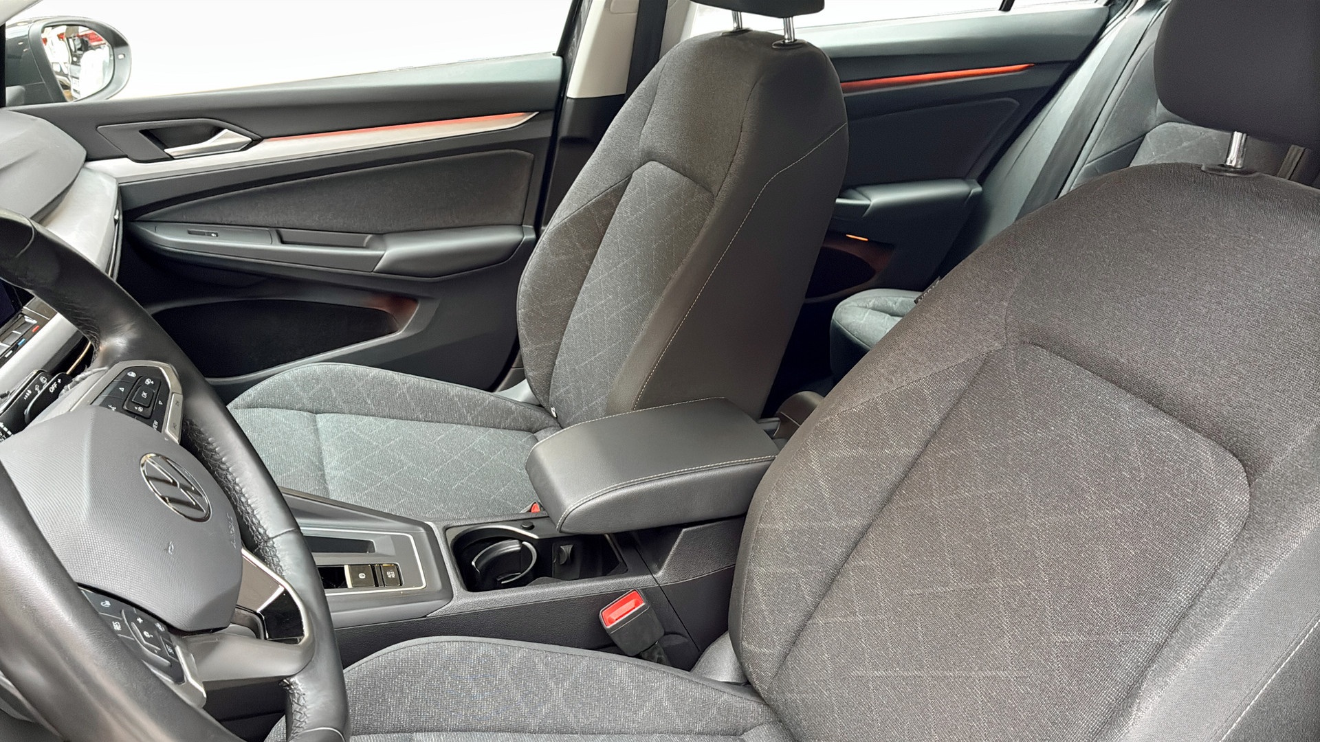 Volkswagen Golf Sportscombi UBU25T