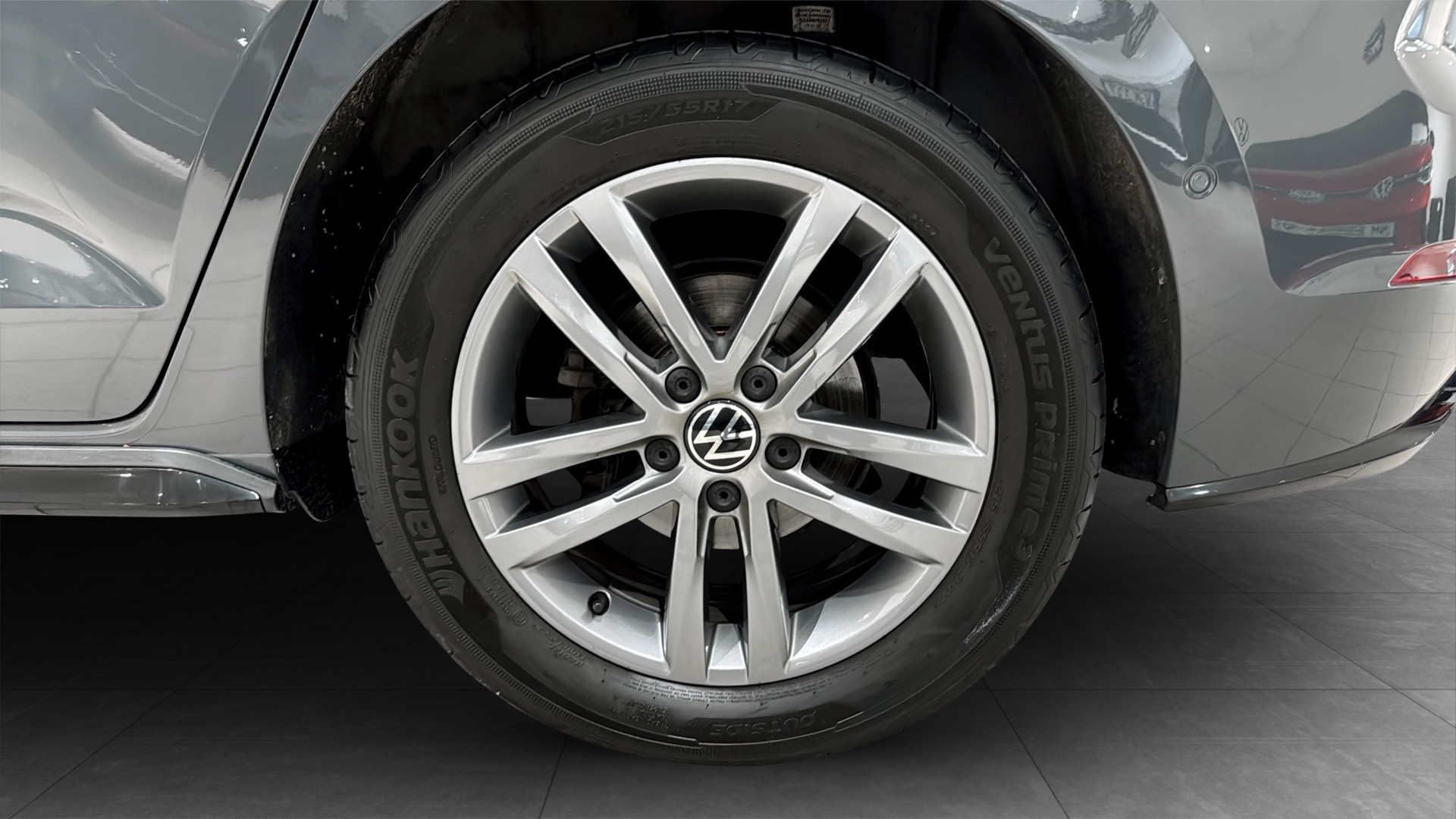 Volkswagen Touran UCH09F