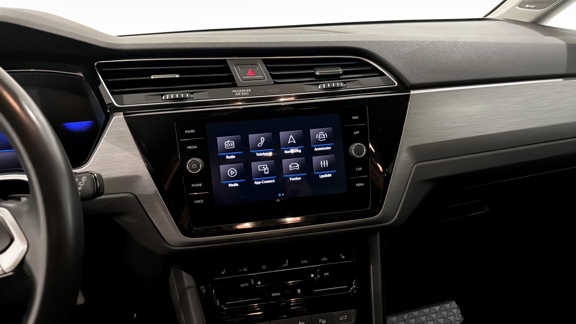 Volkswagen Touran UCH09F