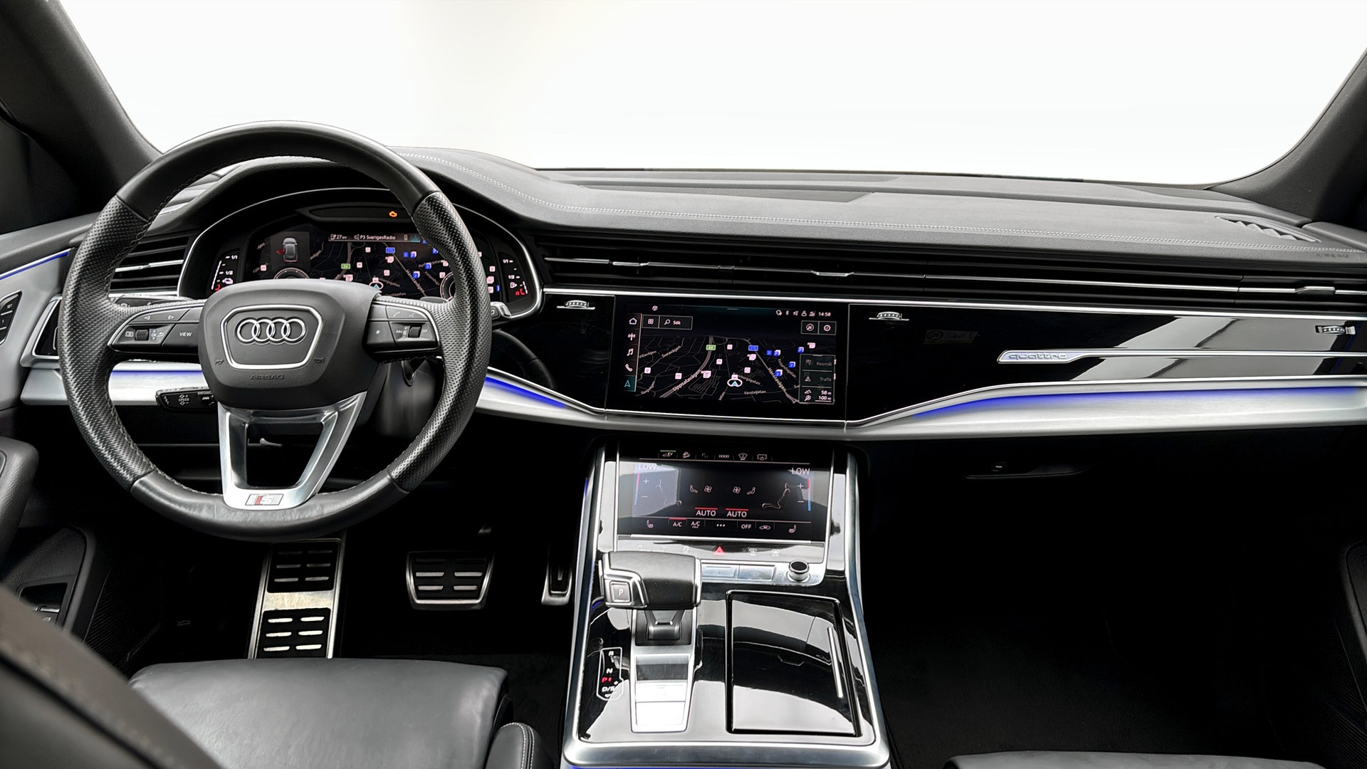 Audi Q8 TFSI e UCJ01A