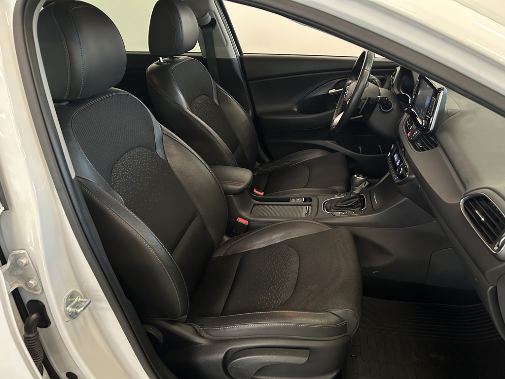 Hyundai i30 UCY17F