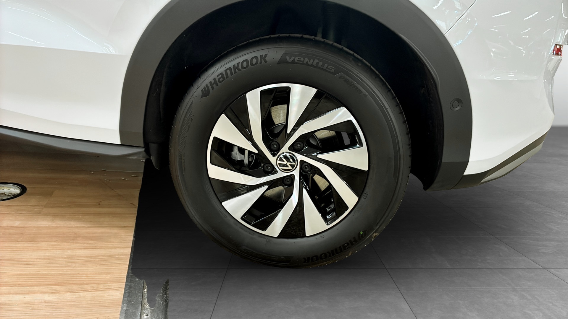 Volkswagen T-Roc UDE27T