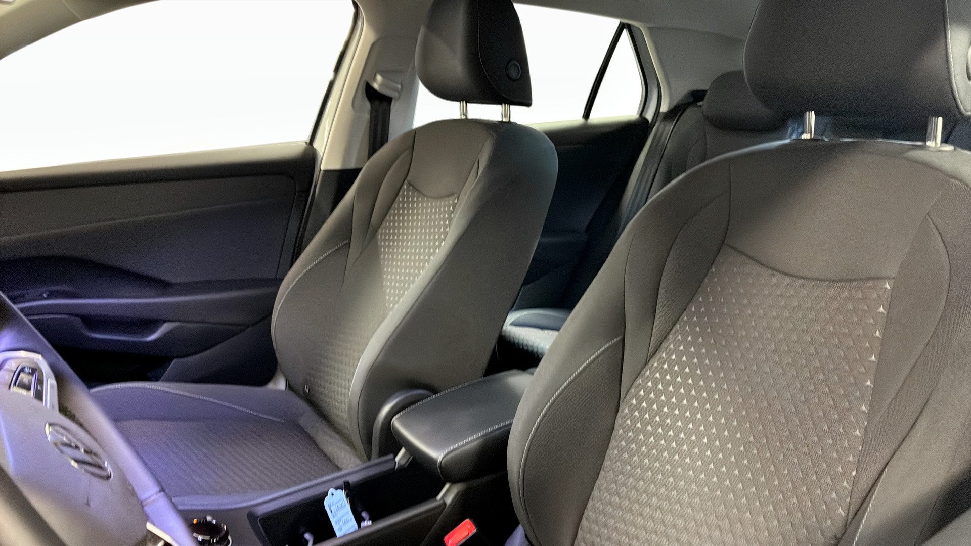 Volkswagen T-Roc UDE27T