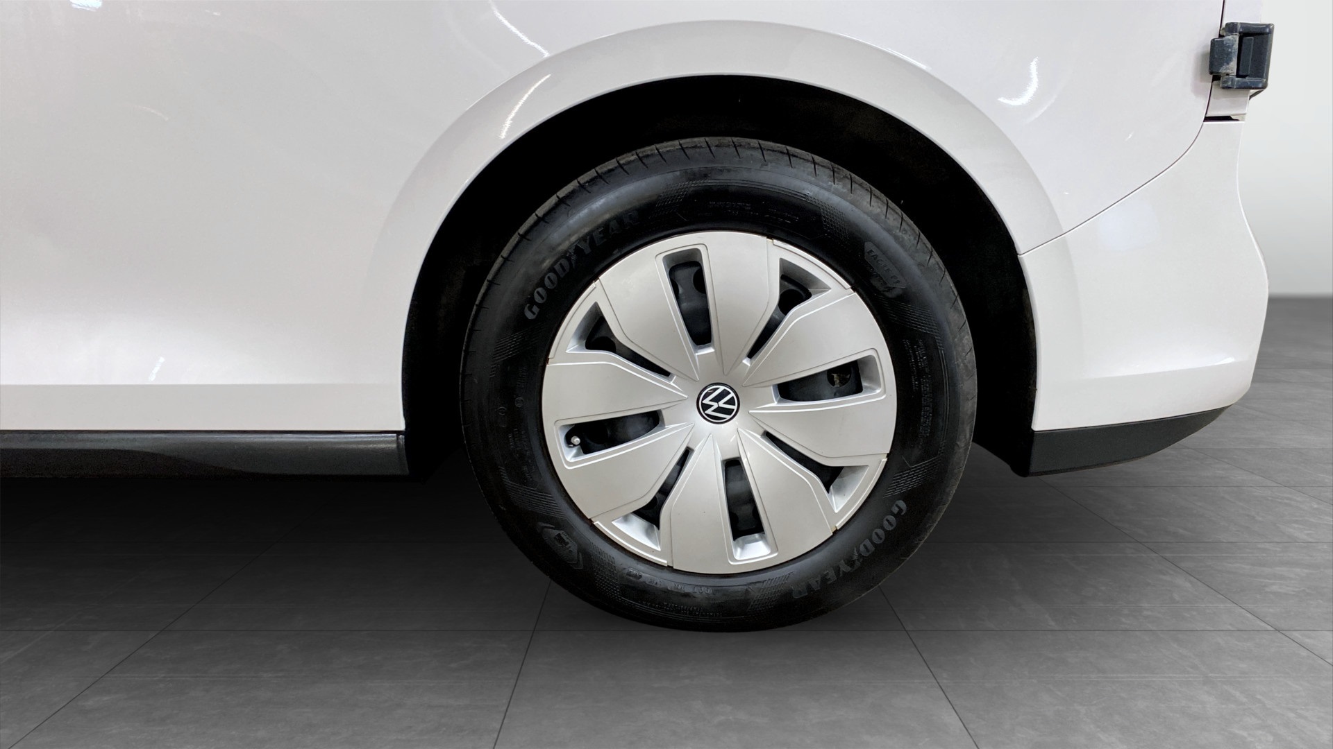 Volkswagen ID. Buzz Cargo UDH09B