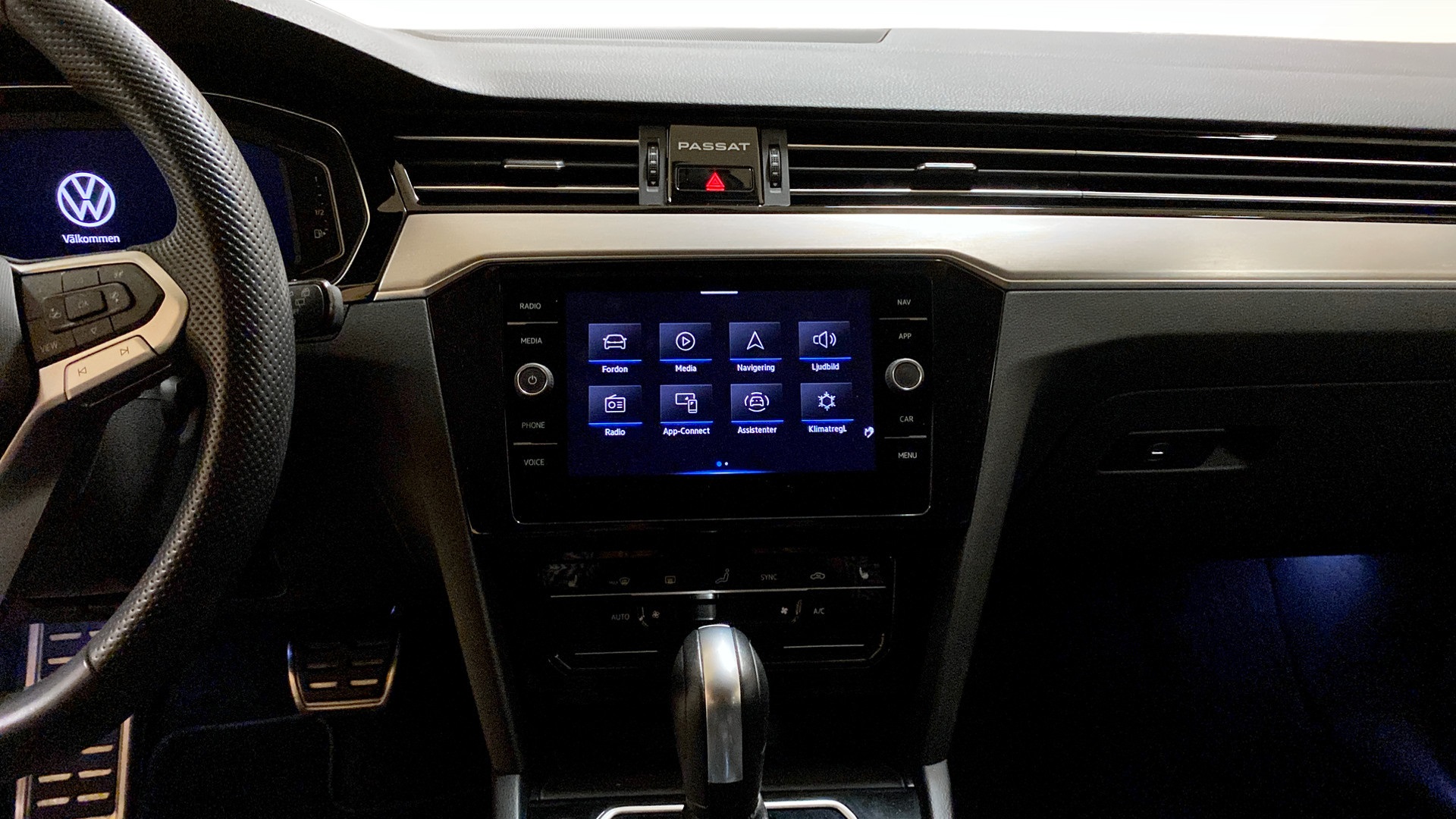 Volkswagen Passat UDH80H