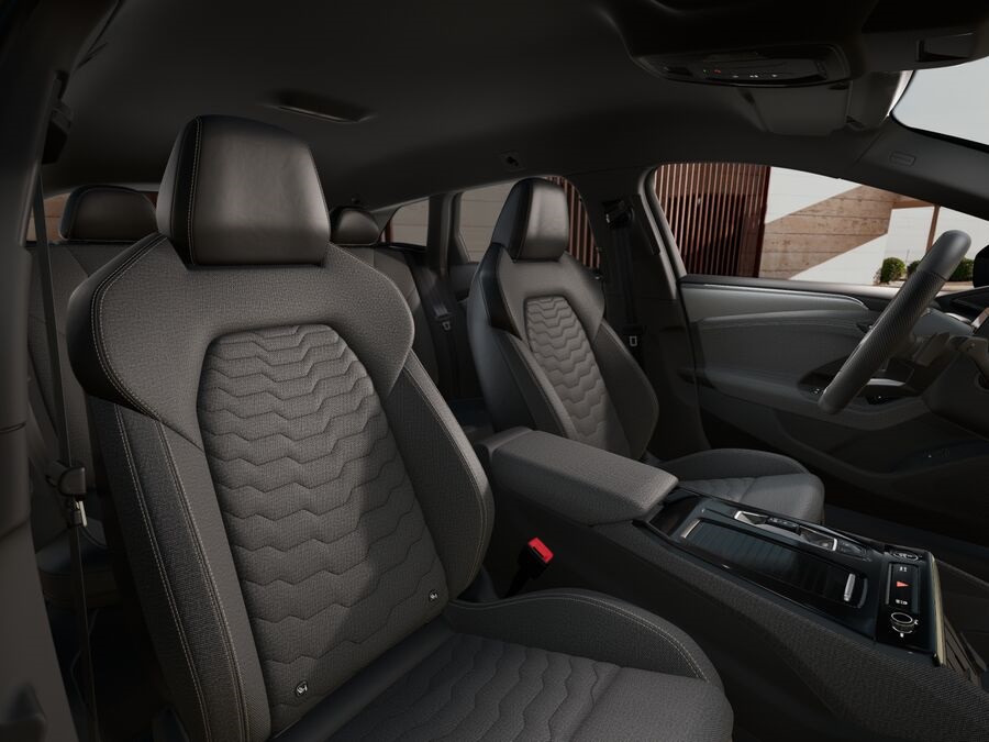 Audi A6 Avant e-tron UDH92P
