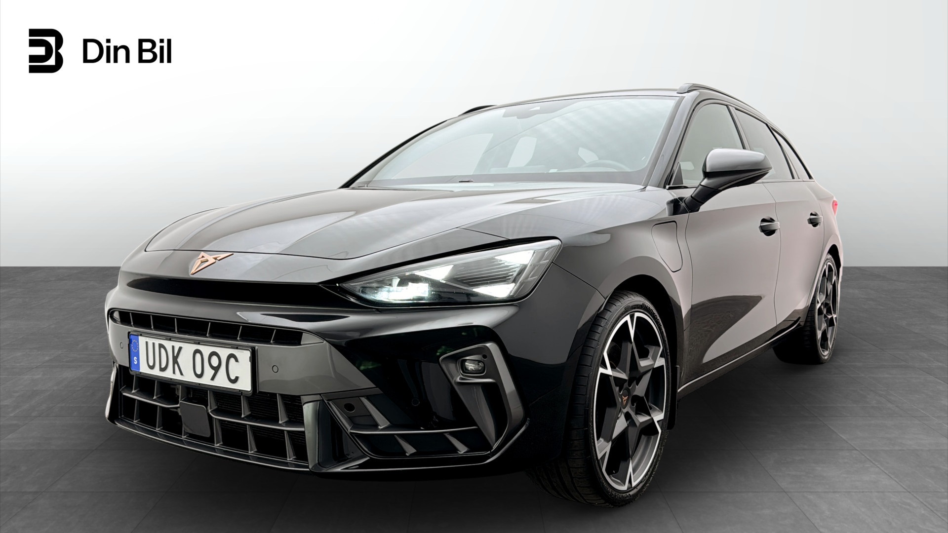 CUPRA Leon 2025